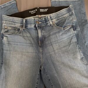 Torrid Women's Blue Denim Jeans